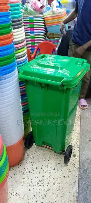 Modern Plastic Dustbins 120ltrs