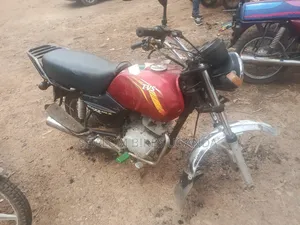 TVS XL 100 2019 Red