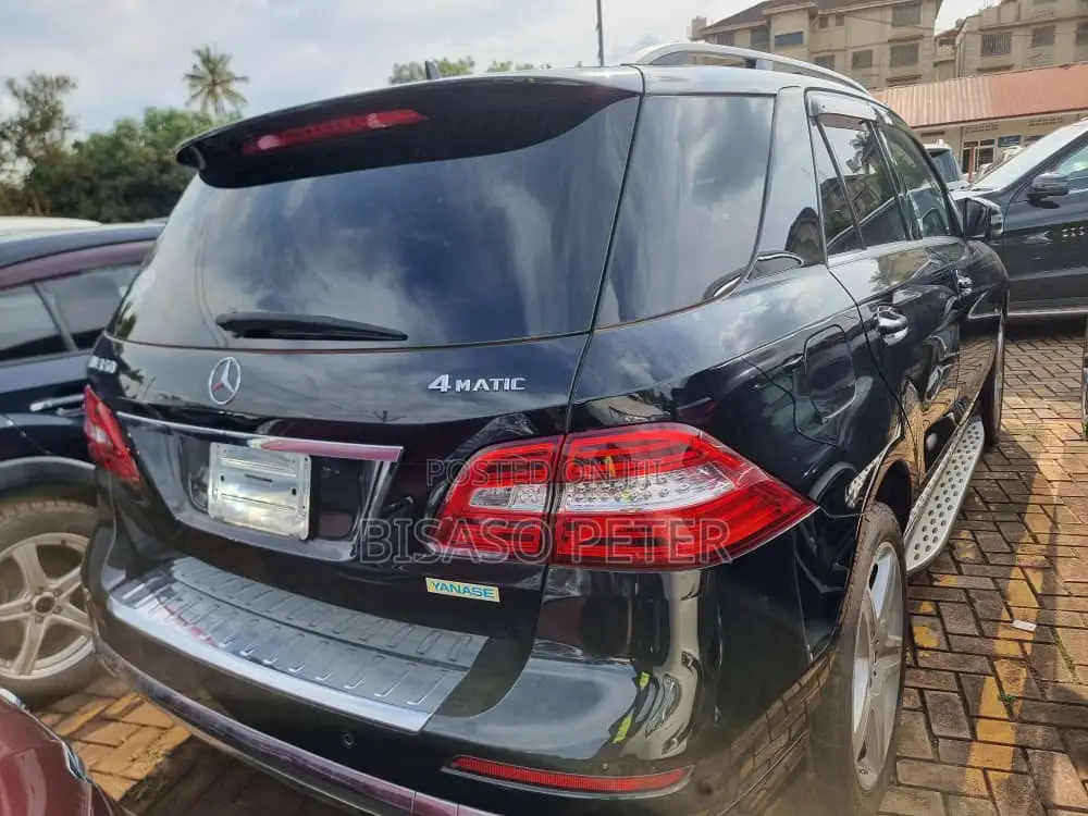 Mercedes-Benz M Class ML 350 4Matic 2012 Black
