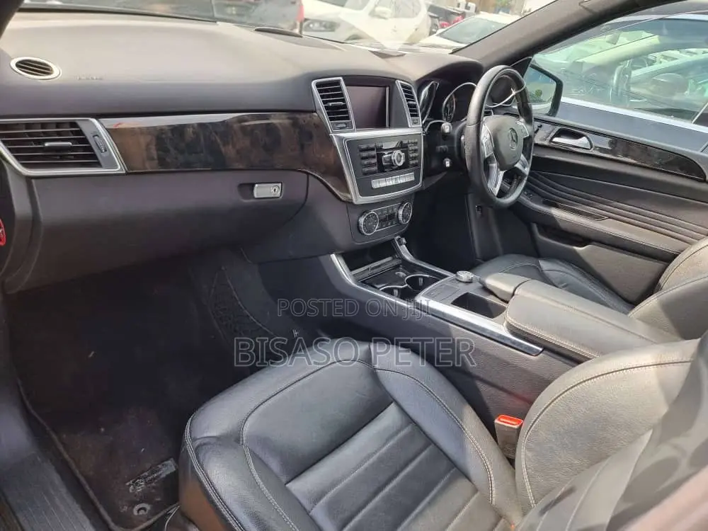 Mercedes-Benz M Class ML 350 4Matic 2012 Black