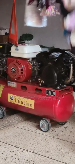 Photo - Gasoline Air Compressor 50L