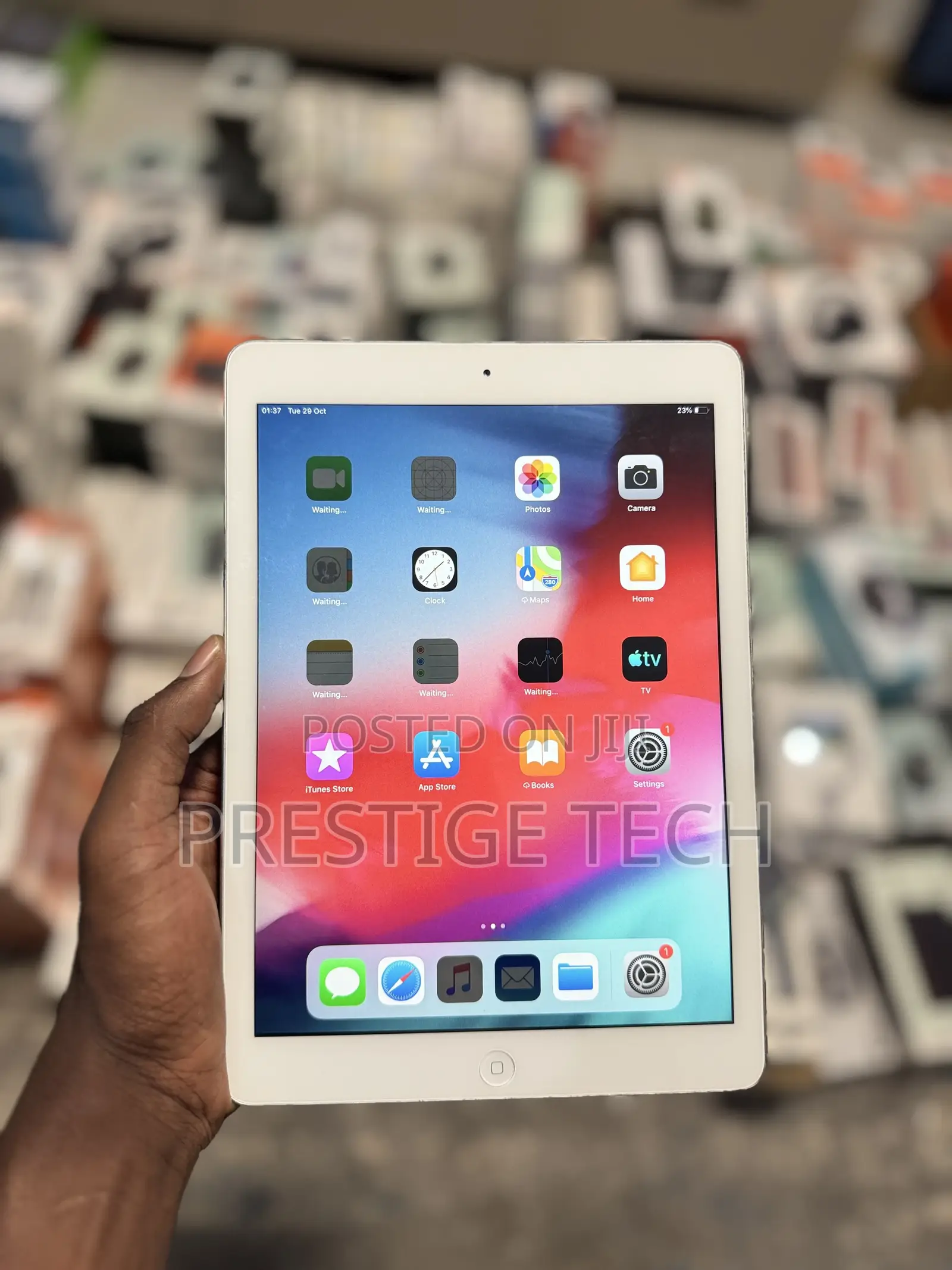 Apple iPad Air 32 GB Gray