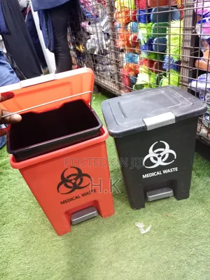 15L Medical Foot Pedal Dust Bin