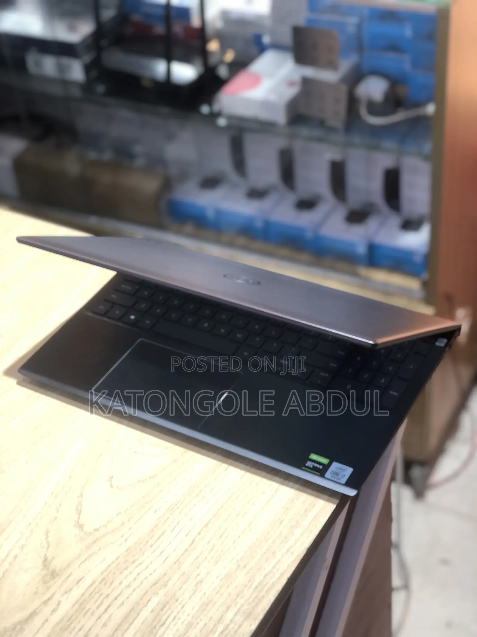 New Laptop Dell Vostro 7510 16GB Intel Core I7 SSD 500GB
