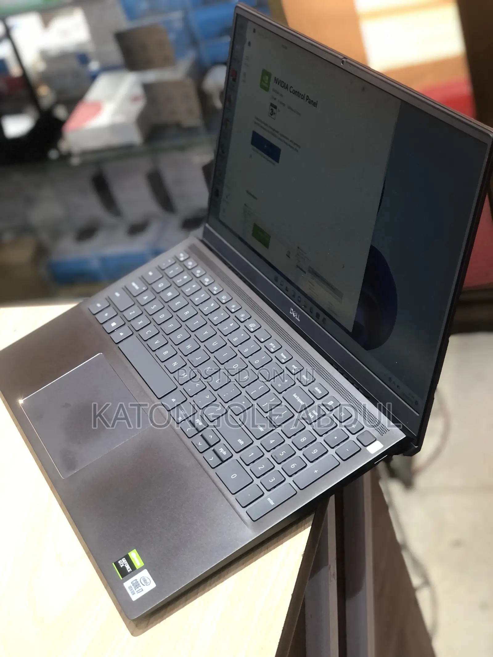 New Laptop Dell Vostro 7510 16GB Intel Core I7 SSD 500GB