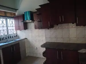3bdrm Bungalow in Makindye Kizungu, Division A for rent