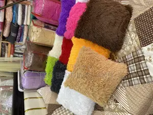 Cushion Pillows / Fluffy