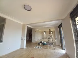 Furnished 6bdrm House in Kira Corporate, Central Division for sale