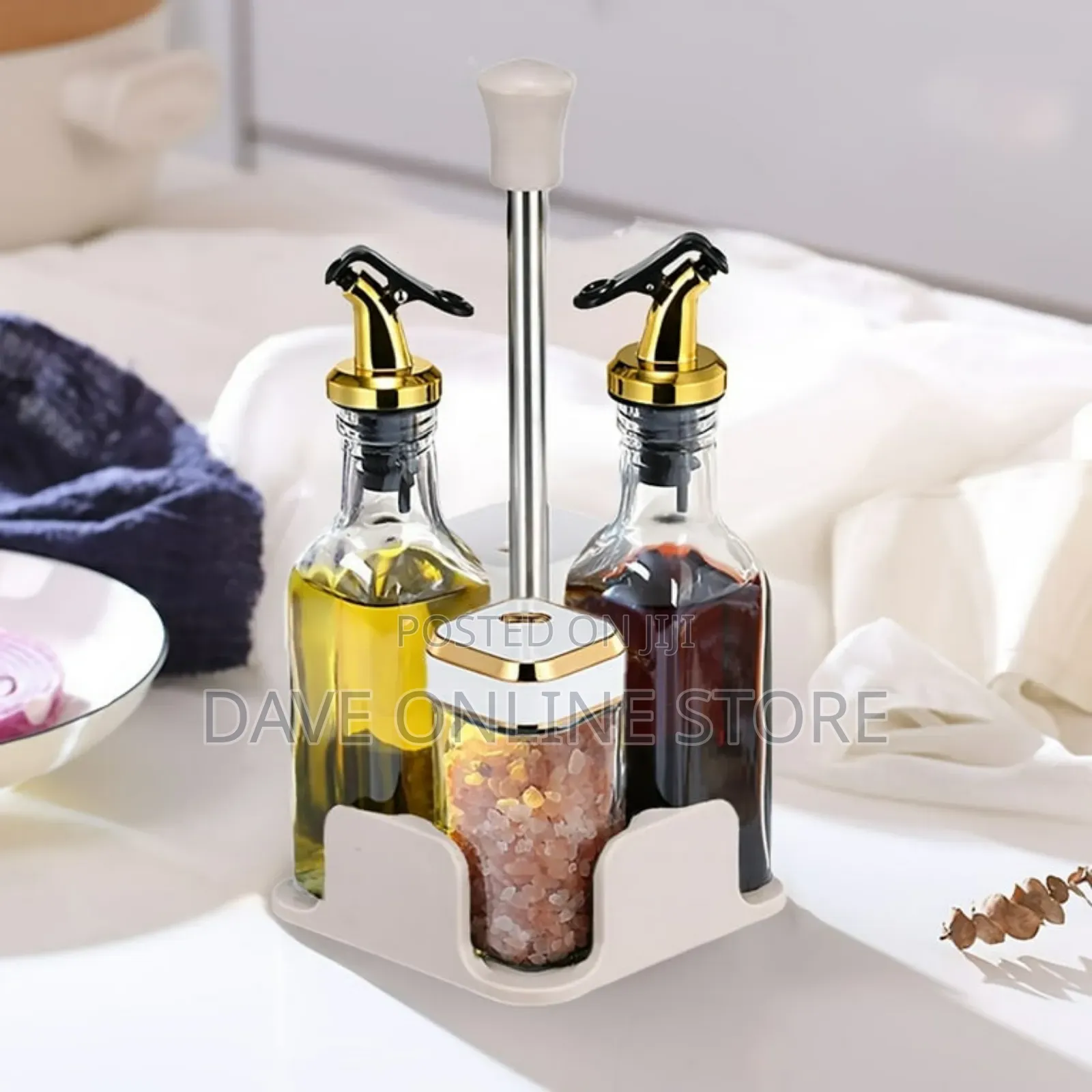 Salt and Pepper Bottle Vinegar Oil Set (5-Piece Set)