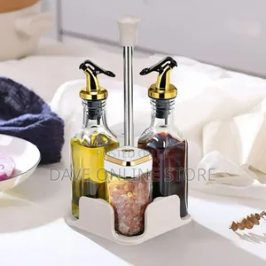 Salt and Pepper Bottle Vinegar Oil Set (5-Piece Set)