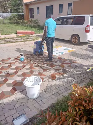 Carpets Cleaning