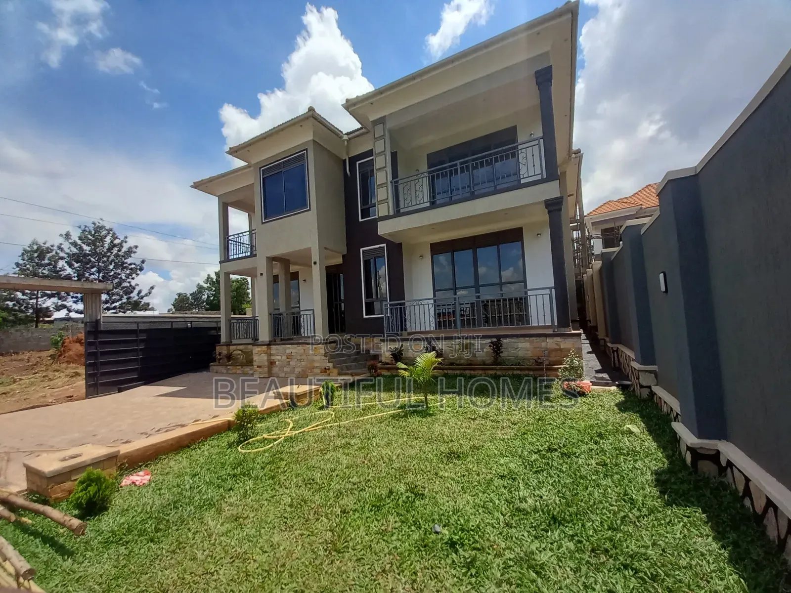 Furnished 6bdrm House in Kira Ministers for sale