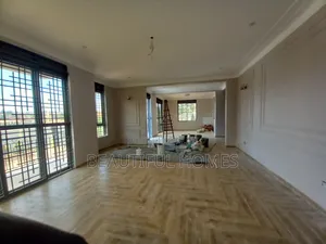 Furnished 6bdrm House in Kira Ministers for sale