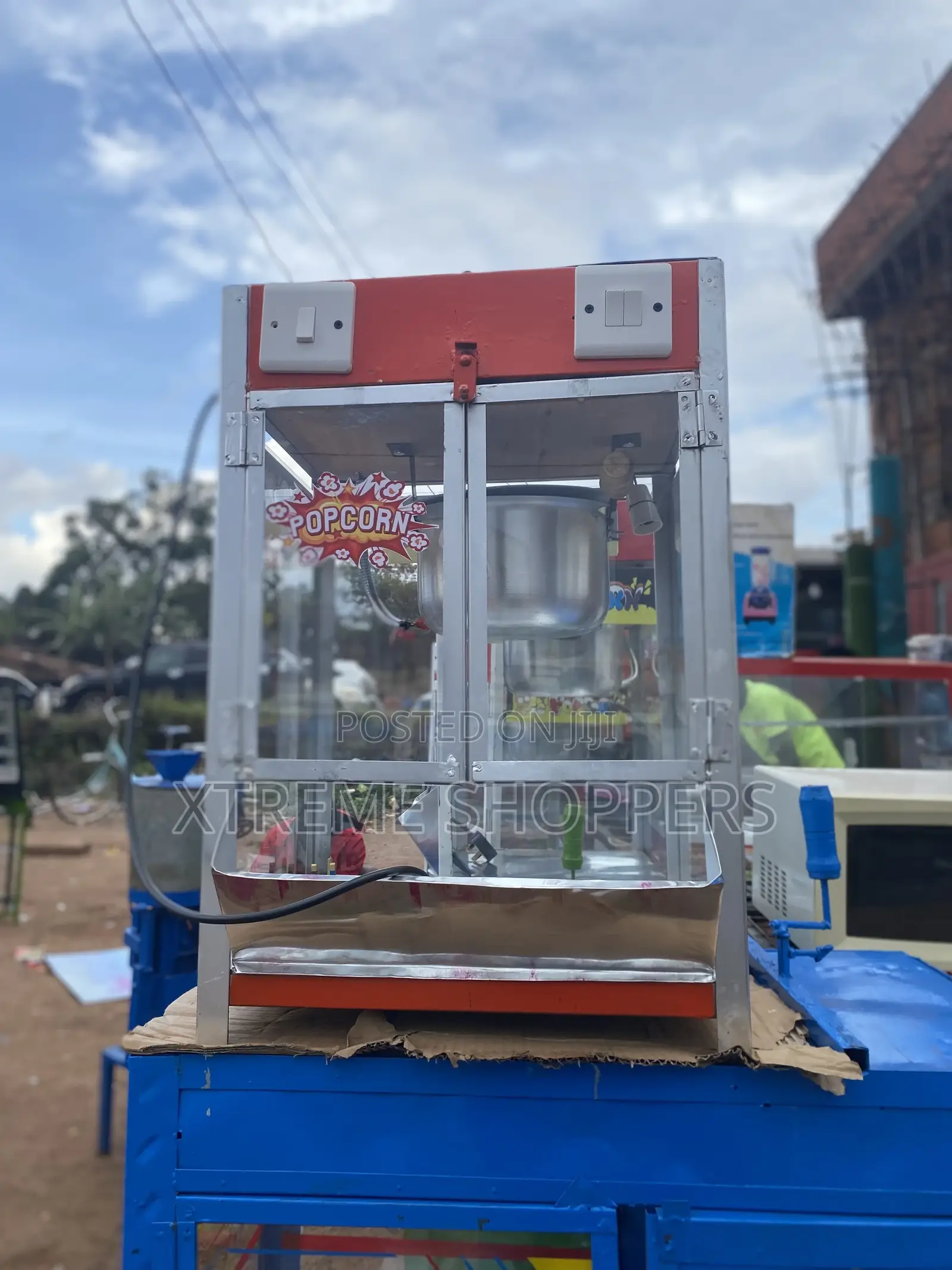 Impossible Machine/ Popcorn Machine Door