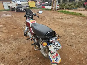 Bajaj Boxer 2018 Red