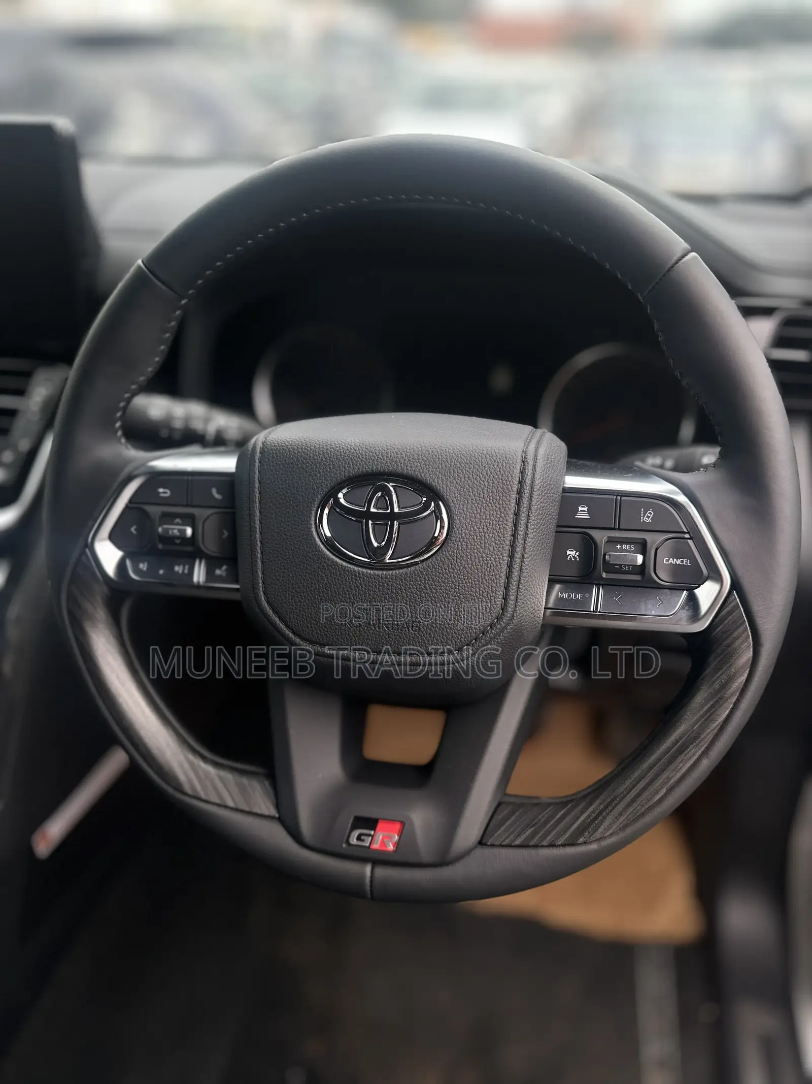 Toyota Land Cruiser Prado 2024 White
