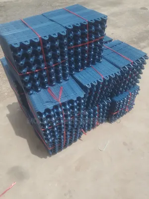 Jumbo Eggs Plastic Trays