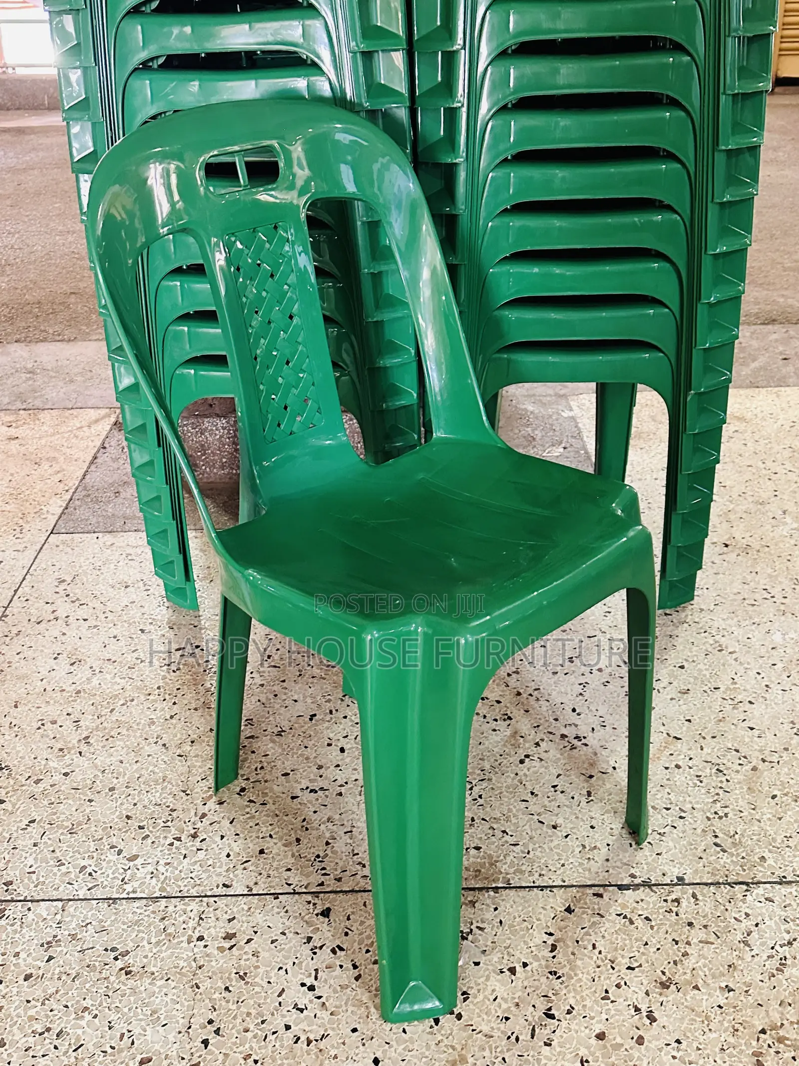Luka Plastic Armless Chairs