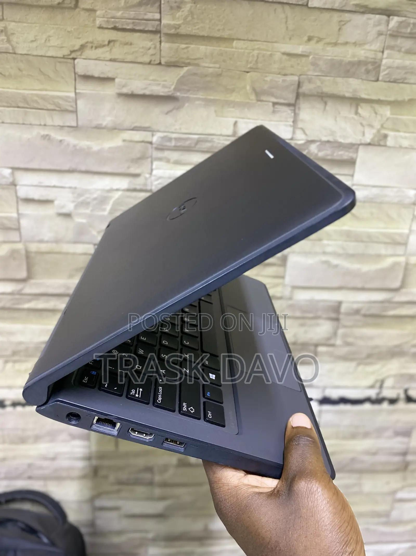 Laptop Dell Latitude 11 3150 4GB Intel Core I3 HDD+SSD 500GB