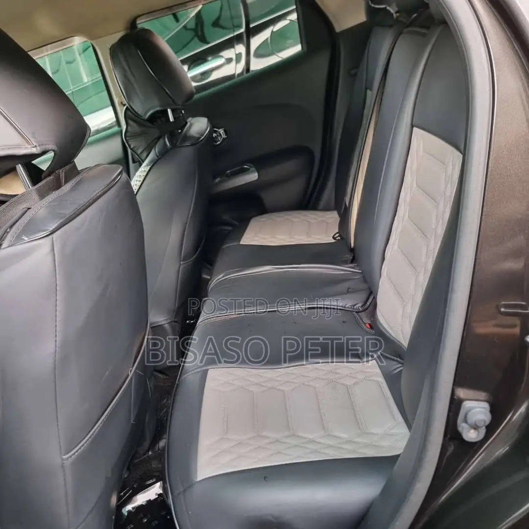 Nissan Juke S 2013 Gray