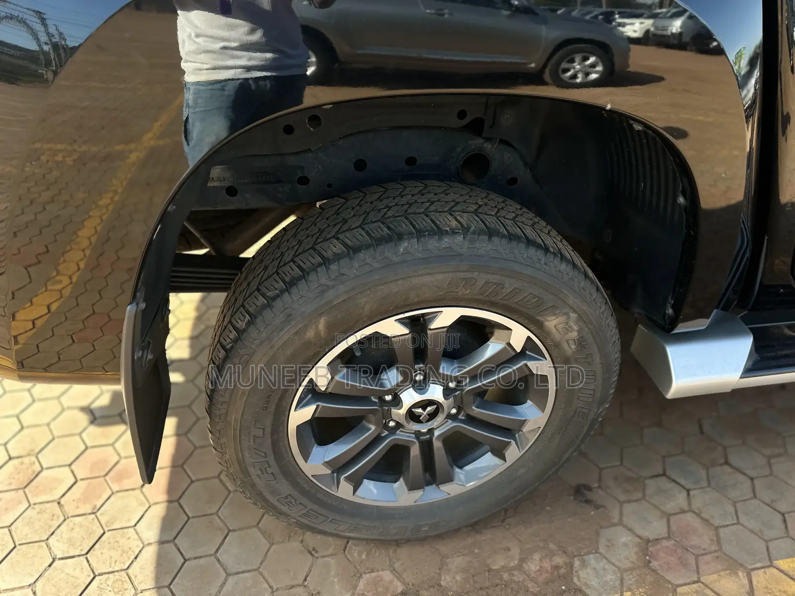 Mitsubishi Triton 2015 Black