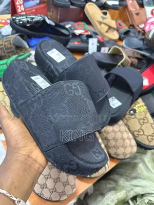 Photo - Factual Gucci X Yamamoto Slide