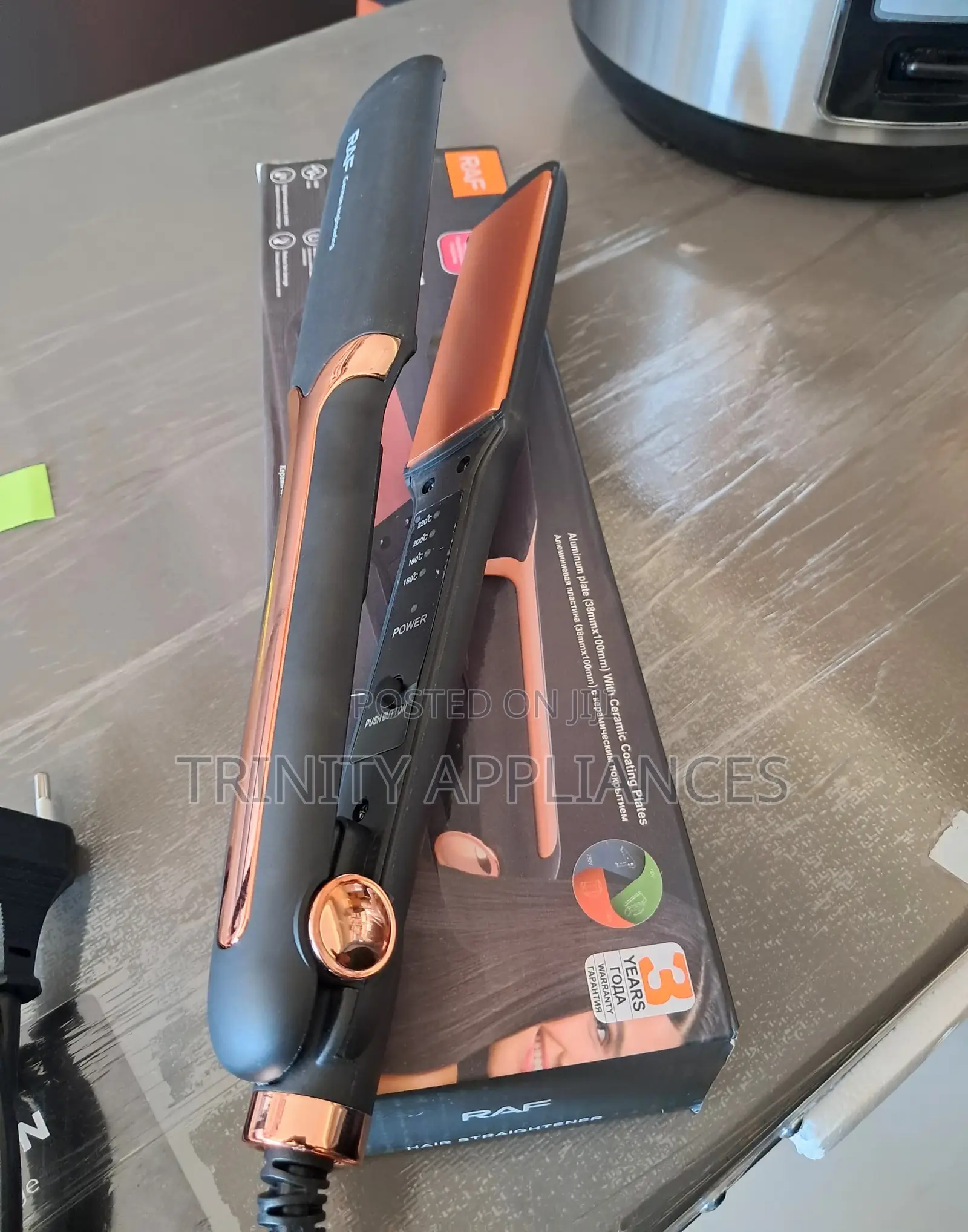 RAF Hair Straightener R.419J