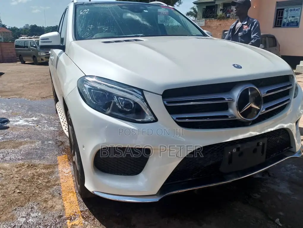 Mercedes-Benz M Class 2015 White