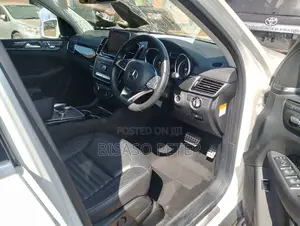 Mercedes-Benz M Class 2015 White