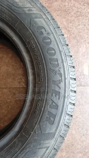 205/70r15 Goodyear Made in France