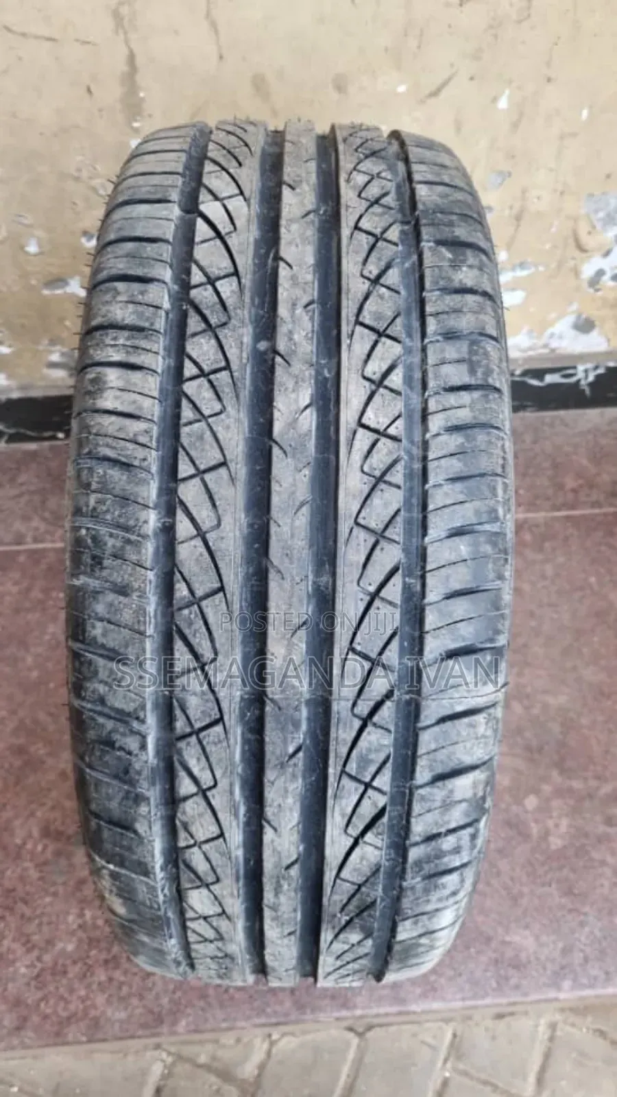 245/45r19 Gt Radial Champiro Made in Indonesia