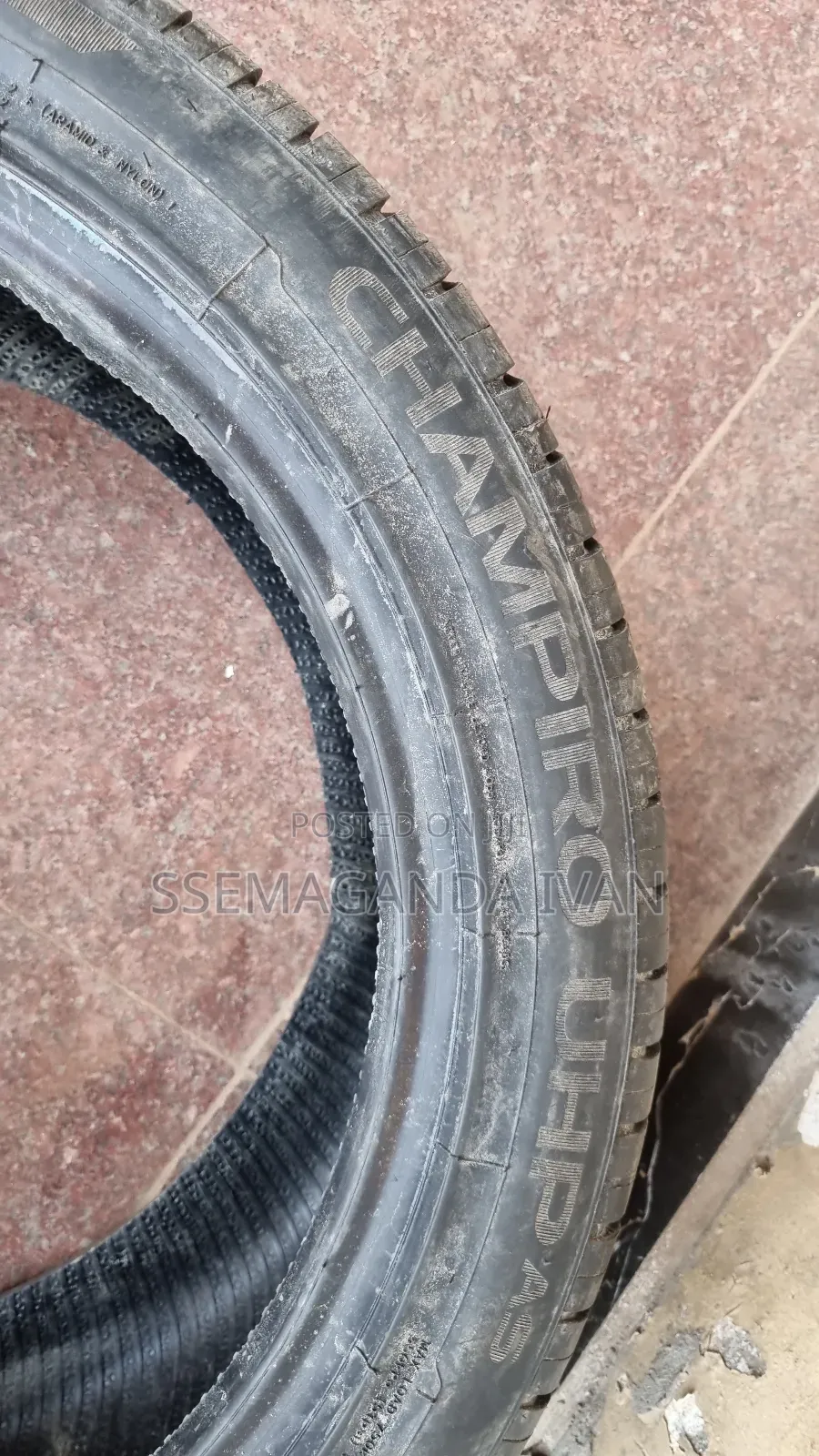 245/45r19 Gt Radial Champiro Made in Indonesia