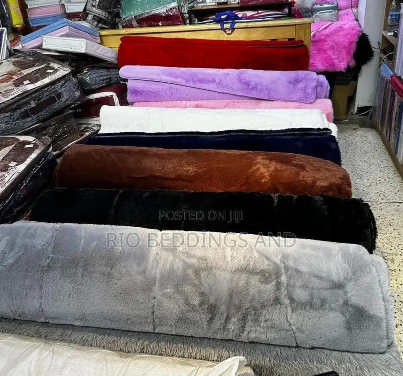 Rabbit Fur Carpet / Soft Material Available