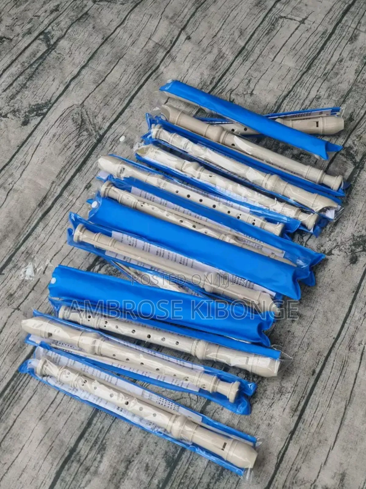 Open Key Descant/Soprano Flute Recorder With Cleaning Rod.