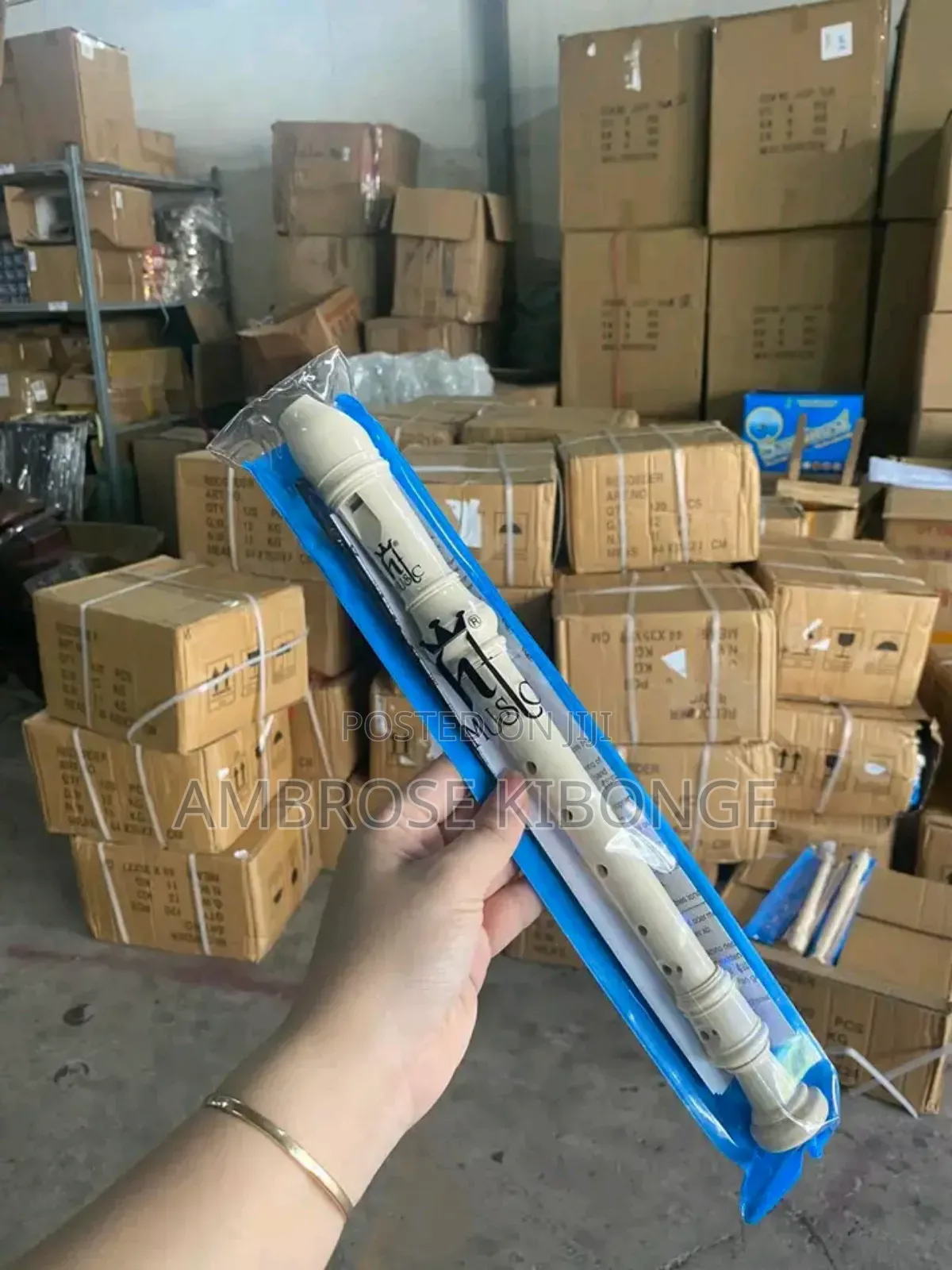 Open Key Descant/Soprano Flute Recorder With Cleaning Rod.