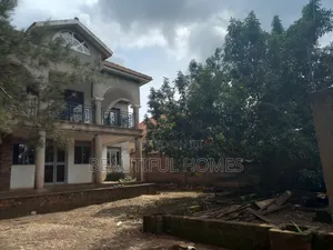 Furnished 5bdrm Duplex in Kira for sale