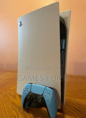 Uk Used Ps5 Digital Version and One Pad