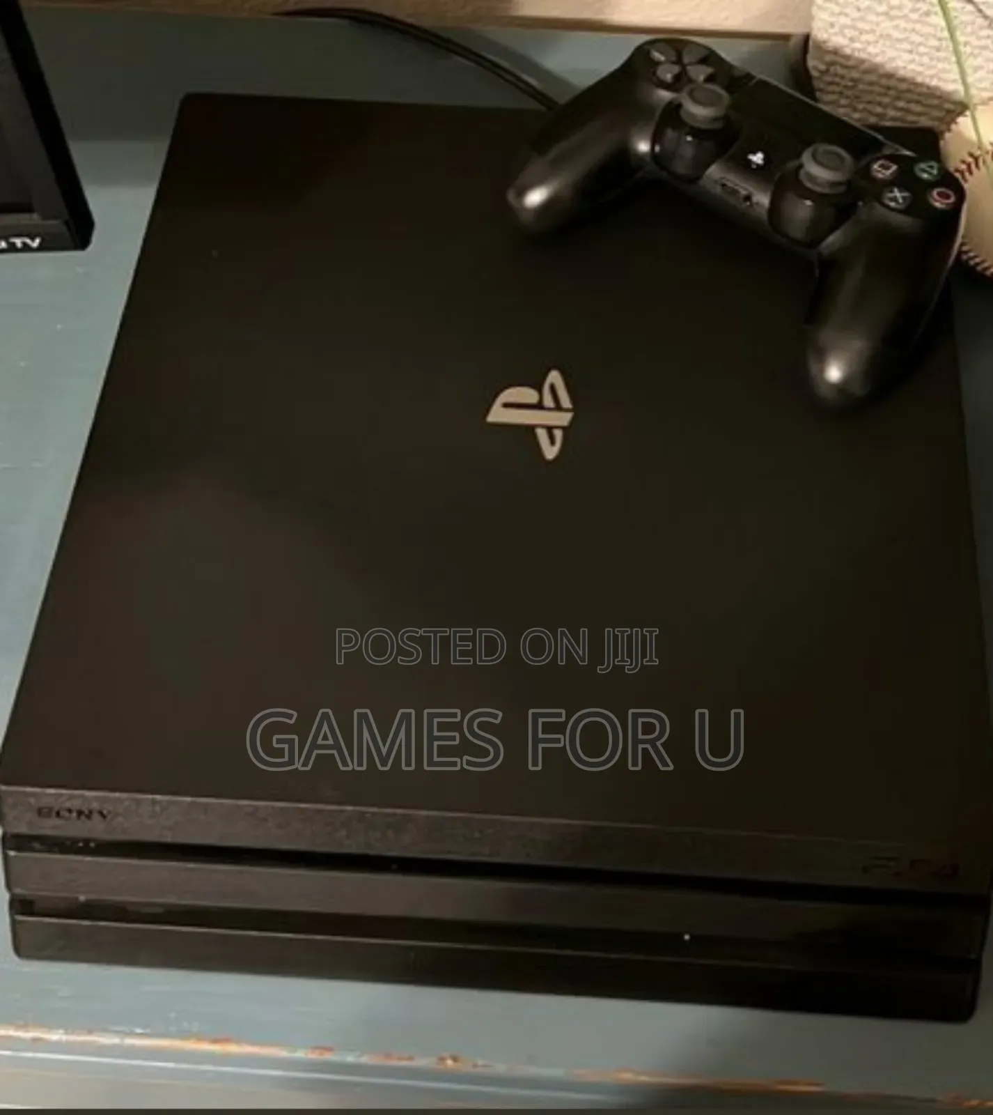 Sony Play Station 4 Pro Unchipped With One Pad