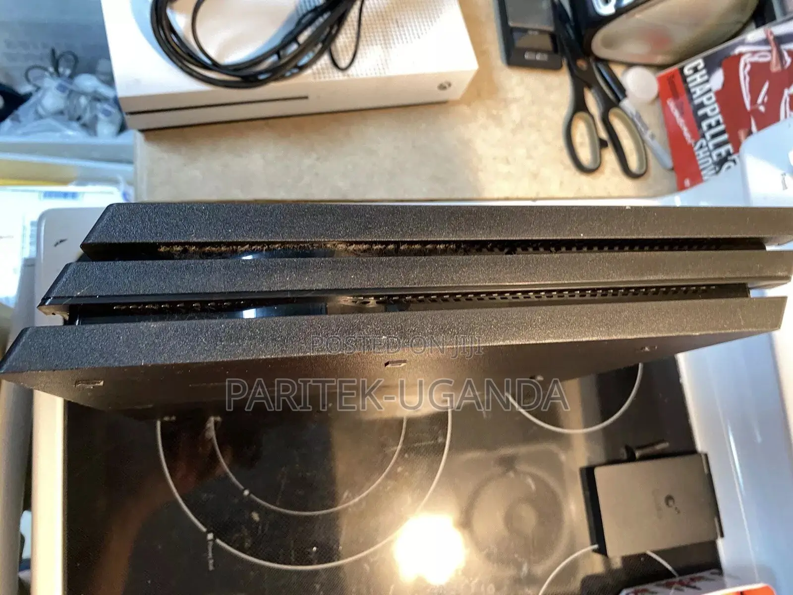 Playstation 4 Pro Console W/500gb/02 Pads/ 10 Games