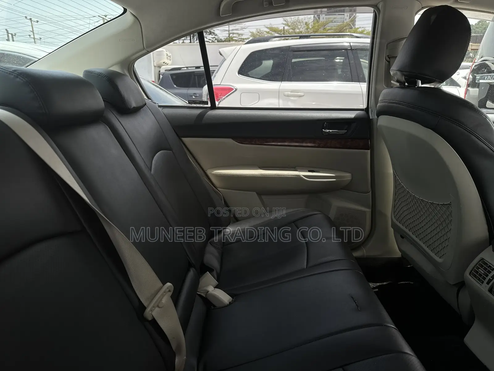 Subaru Legacy 2.0D Estate 2011 White