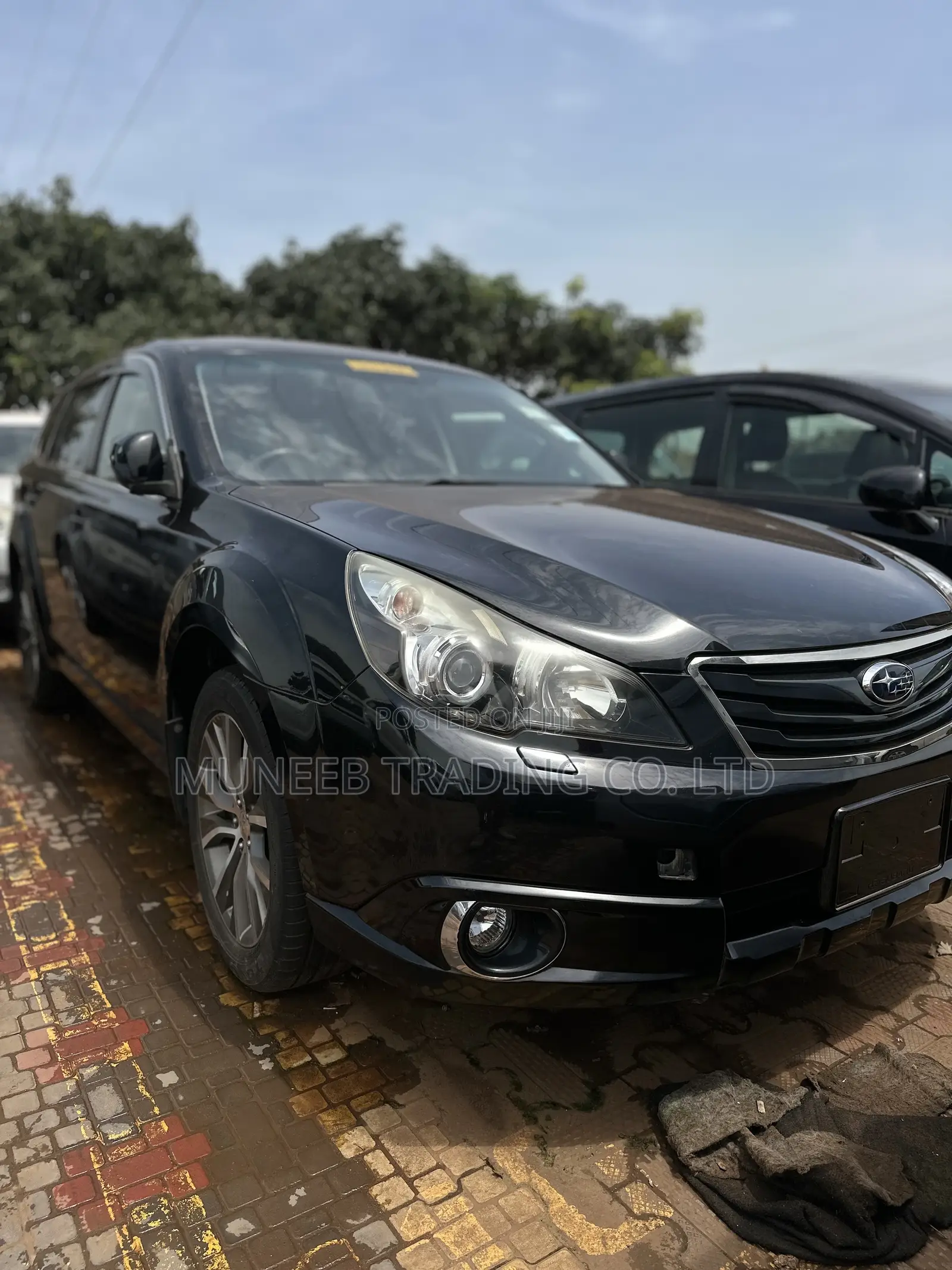 Subaru Outback 2.5i 2011 Black