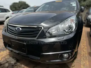 Subaru Outback 2.5i 2011 Black