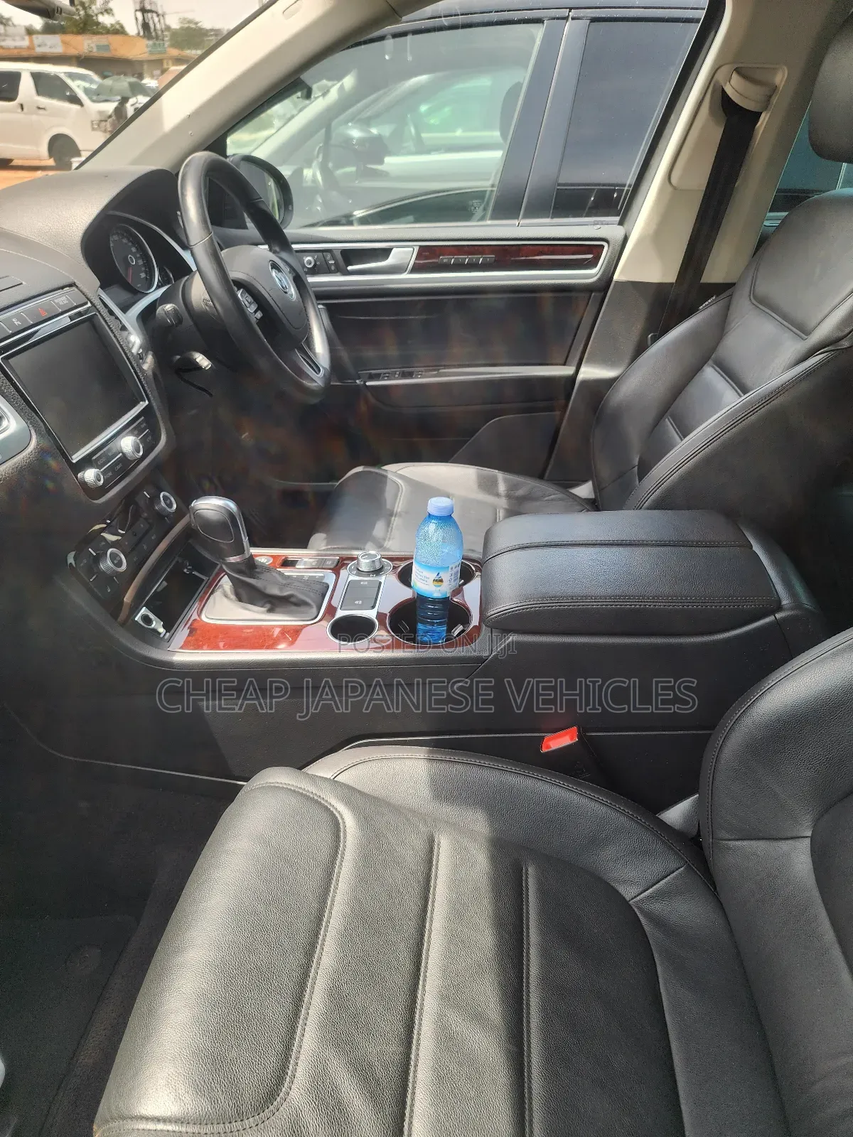 Volkswagen Touareg V6 Sport AWD 4MOTION 2015 Black