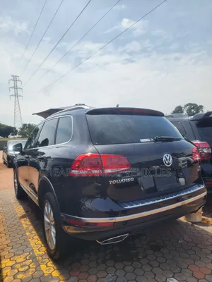 Volkswagen Touareg V6 Sport AWD 4MOTION 2015 Black