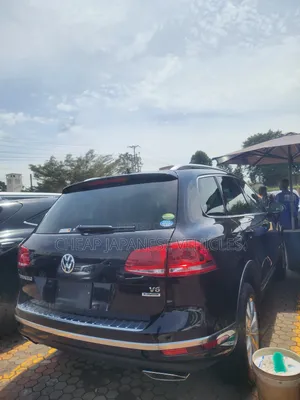 Volkswagen Touareg V6 Sport AWD 4MOTION 2015 Black