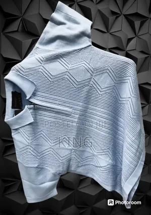 Sleek Luxe Deep T-Shirts