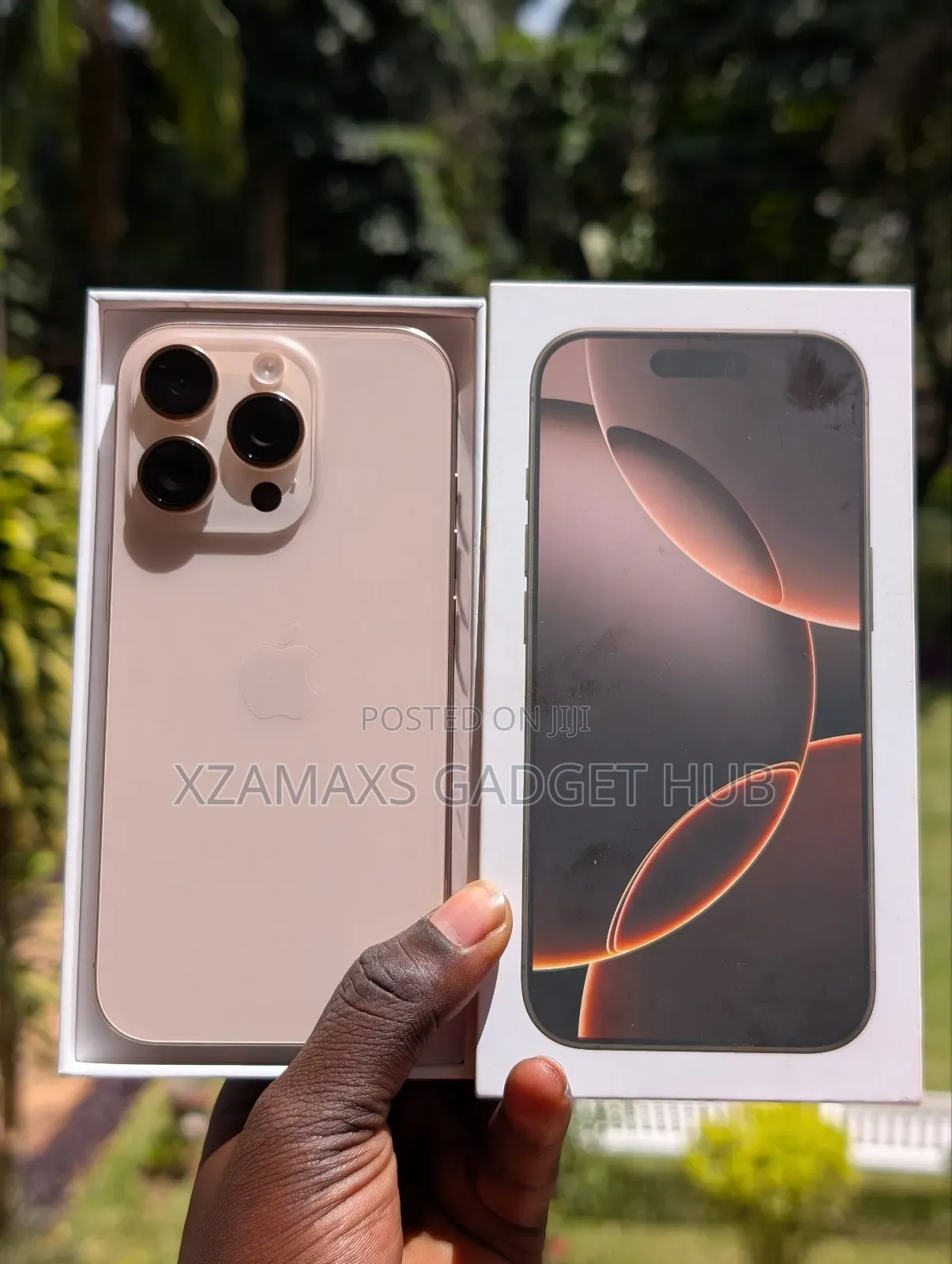 New Apple iPhone 16 Pro 256 GB Gold