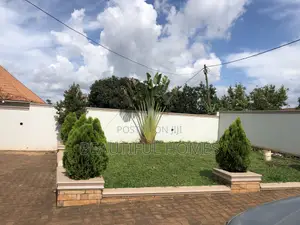 Furnished 4bdrm House in Kira for sale