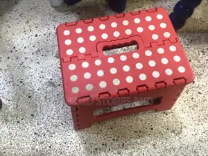 Foldable Travel Stool and Seat