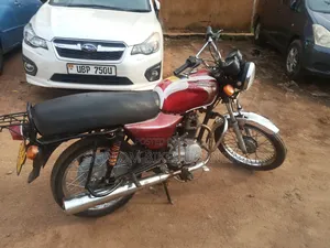 Bajaj Boxer 100 2018 Red